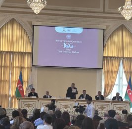 
В Баку продолжает работу международный конгресс, посвященный 100-летию Первого тюркологического съезда