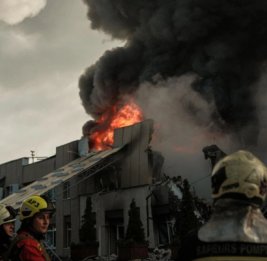 Масштабный обстрел Россией Киева: число погибших растет, много разрушений...