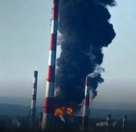 ВСУ заявили: горит крупнейший НПЗ в России