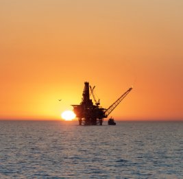 
Азербайджанская нефть торгуется по цене 71 доллар