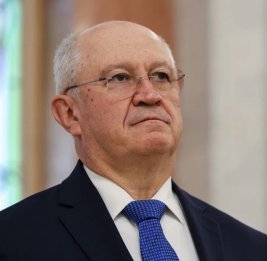 
Премьер Молдовы объявил об отставке