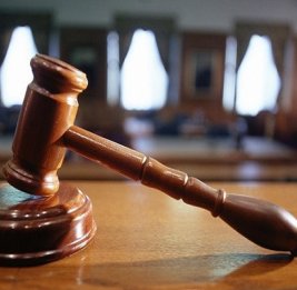 
Экс-глава Azenco обвиняется в присвоении более 3 миллионов манатов