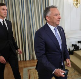 
Люди Трампа каждый день общаются с Россией
