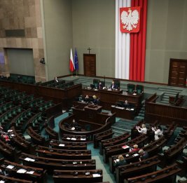 В Польше хотят запретить экспорт оружия в обход парламента