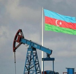 
Азербайджанская нефть торгуется по цене 75 долларов