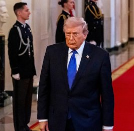 Трамп возобновляет войну с Ираном