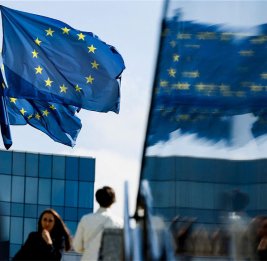 
Девять стран ЕС призывают Еврокомиссию отсрочить действие новых правил въезда