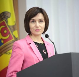 
Санду 10-11 июля обсудит с парламентскими фракциями кандидатуру нового премьера Молдовы