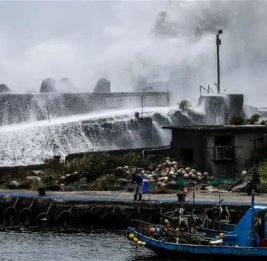 Число жертв тайфуна "Бави" на Филиппинах возросло до 17