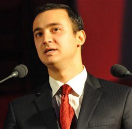 Тале Гейдаров: &laquo;Мы перевели 16 миллионов манатов, но акции так и не получили&raquo;
