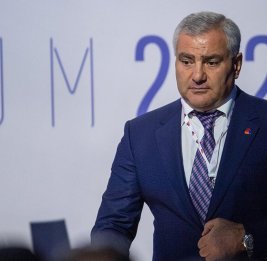 Генпрокурор Армении затребует лишение неприкосновенности Сагателяна и Карапетяна