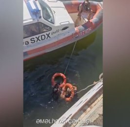 На бульваре спасен тонущий мужчина