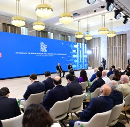 
Президент Ильхам Алиев: Мы хотим, чтобы на наших границах в ближайшее время воцарился мир