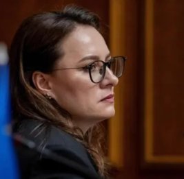 Экс-премьер не приняла предложение Зеленского стать послом