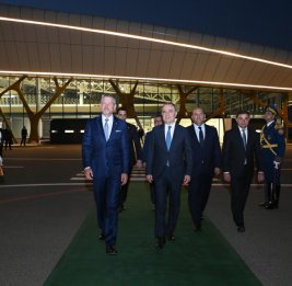 Президент Словакии самолетом отбыл из Физулинского аэропорта в город Баку