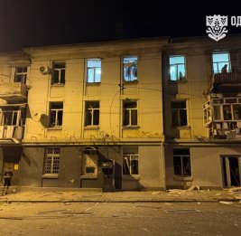 Ракетный удар по Одессе: есть погибшие и пострадавшие. Удары бомбами по Сумам