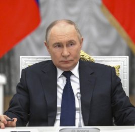 
Рейтинг Путина опустился до минимума с начала войны