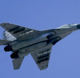 
Украинские военные уничтожили российский истребитель МиГ-29 на аэродроме в Курской области
