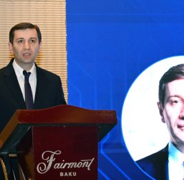 
Фарид Османов: Центр кибербезопасности сотрудничает с 7 высшими учебными заведениями в преподавании 12 дисциплин
