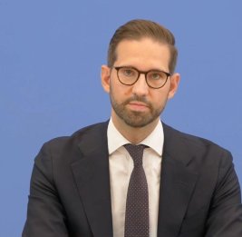 Германия не стремится к созданию собственного ядерного оружия
