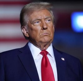 
Трамп в шутку заявил, что планирует баллотироваться еще на один срок