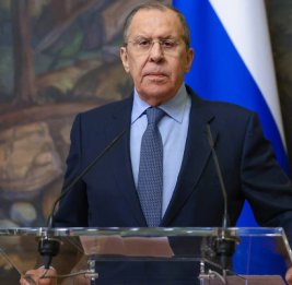 
&laquo;Ситуация нешуточная&raquo;: Лавров недоволен, что Запад &laquo;ополчился&raquo; на Россию