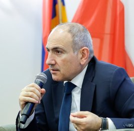 
Пашинян выбирает спецпосланника для Турции и отвечает Лукашенко