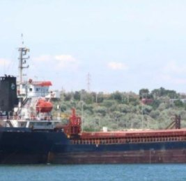 Атаковано судно с азербайджанскими моряками в Черном море
