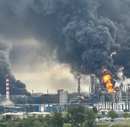FT: Украина существенно сократила нефтеперерабатывающий потенциал России