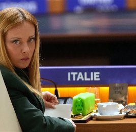 Италия закрыла границы с Испанией и приостановила Шенген