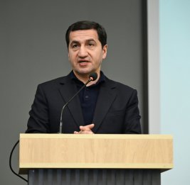 Хикмет Гаджиев: &laquo;Сохранение языка &mdash; ответственность каждого из нас&raquo;