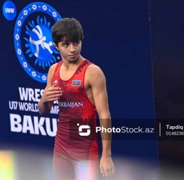 Азербайджанский борец уступил в четвертьфинале чемпионата мира U17