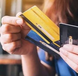 В Азербайджане объем безналичных платежей превысил 9.9 млрд манатов