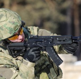 
Российский военнослужащий расстрелял сослуживцев и гражданских
