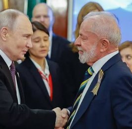 Украина, ООН и торговля: о чем говорили Путин и Лула да Силва