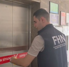 МЧС потребовало привести в порядок лифты в многоэтажке