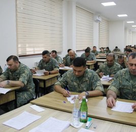 
В Азербайджанской армии проходят квалификационные экзамены