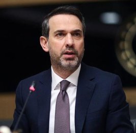
Алпарслан Байрактар: Турция готова к реализации различных проектов в Азербайджане