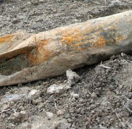 
В германском городе Тройхтлинген на ж/ д обнаружено взрывное устройство