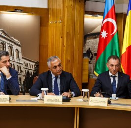 
Ханкенди, Агдеринский и Ходжалинский районы развивают сотрудничество с румынской Клуж-Напокой