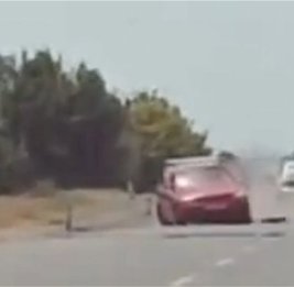Заснувший за рулём водитель устроил ДТП на трассе Евлах - Барда
