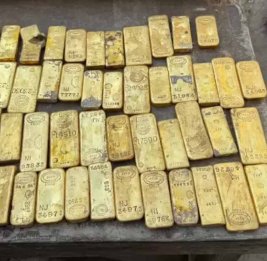 Рабочие нашли в стене подвала тайник на 9 млн евро