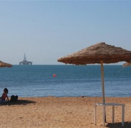 МЧС призвало отказаться от купания в море из-за сильного ветра