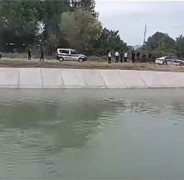 На дороге Агдаш-Габала автомобиль упал в водный канал