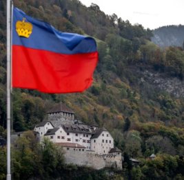 В Лихтенштейне изменили правила престолонаследия