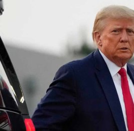 Президент Колумбии попросил Трампа приостановить пошлины на товары страны