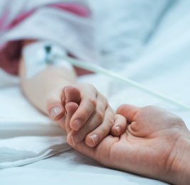
Во Франции узаконили ассистированный суицид