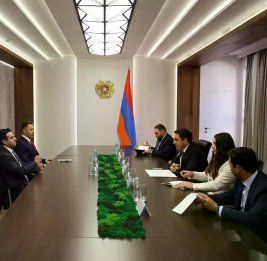 Ален Симонян провел первую встречу на посту секретаря совбеза: обсуждался проект TRIPP