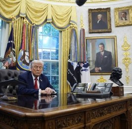 Трамп объявил Ирану &laquo;экономическую войну&raquo; и предупредил другие страны