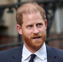 Принца Гарри и Элтона Джона обязали выплатить $13 млн издателю The Daily Mail